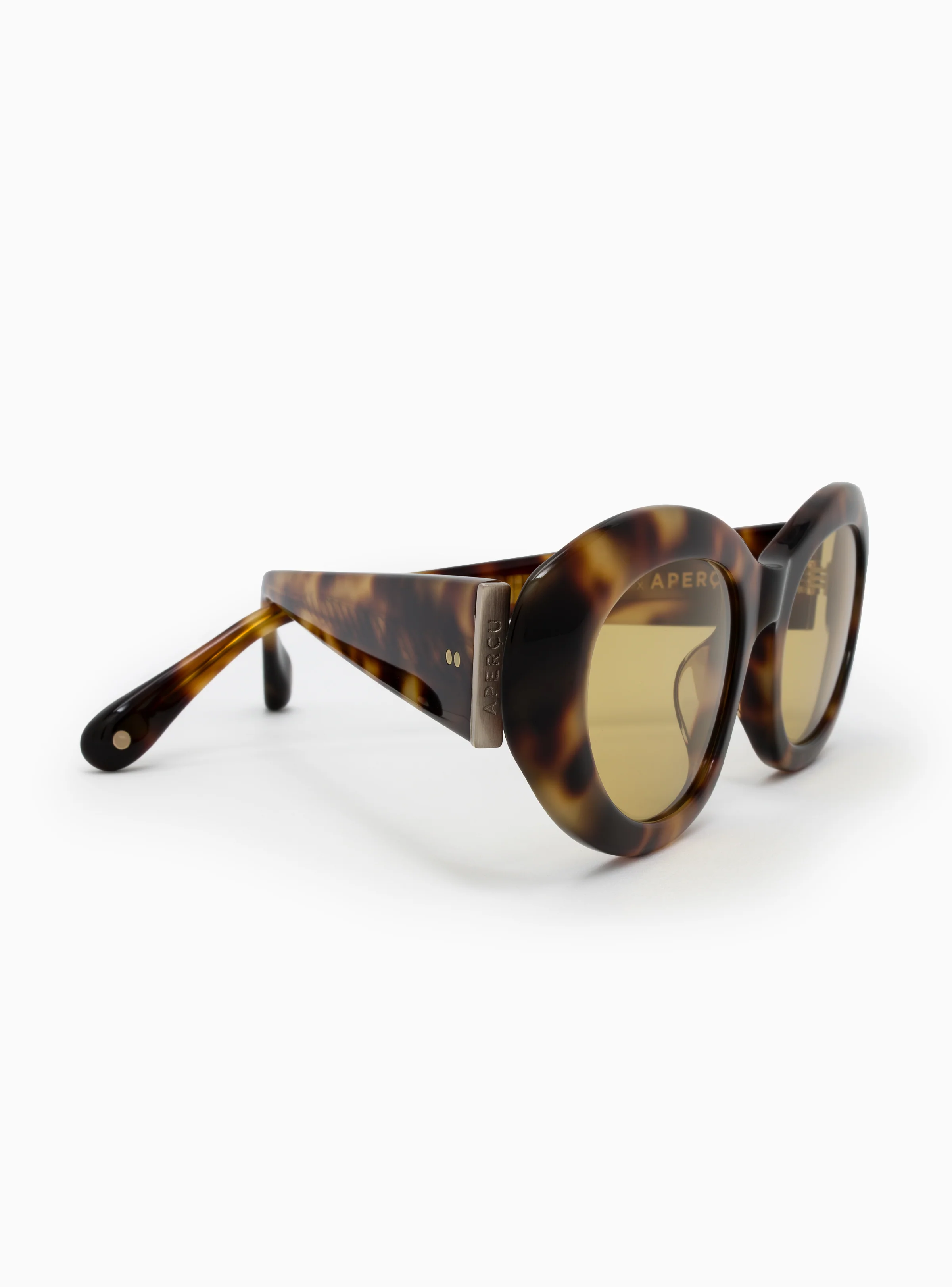 CHRISTINA - Image 13