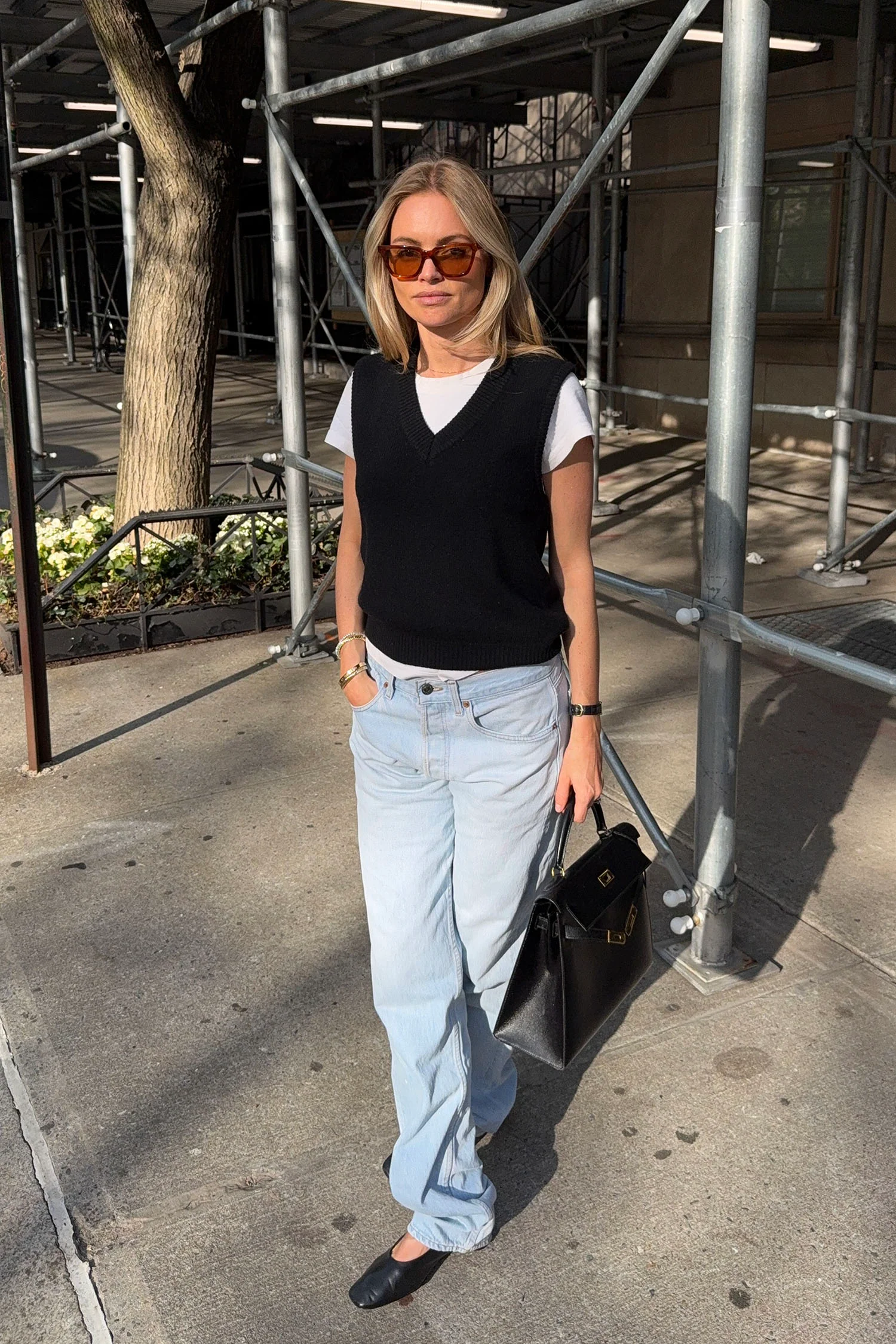 CLAIRE ROSE 02 - Image 11