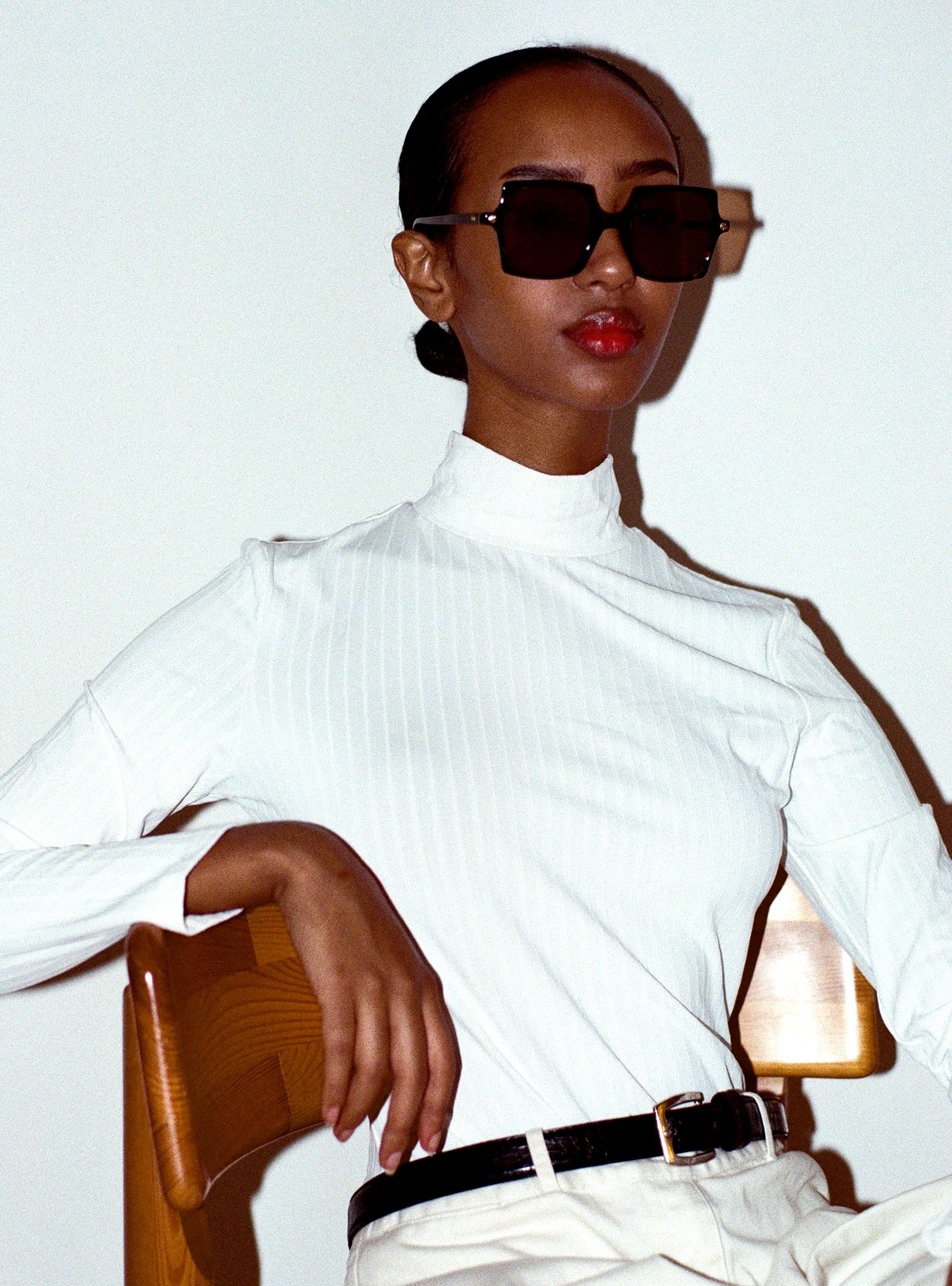 CLAUDE - Image 11