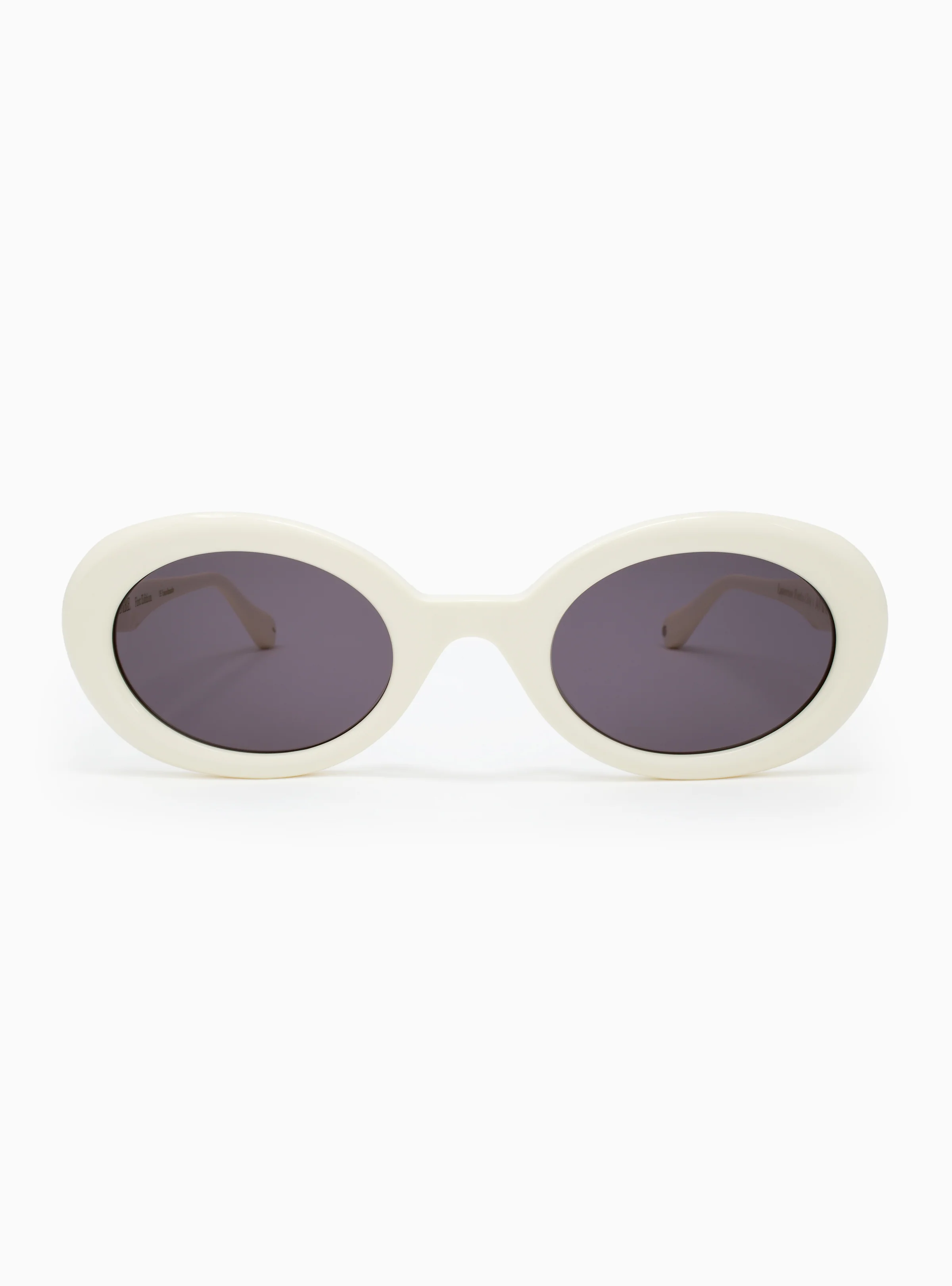 LAURENCE 02 - Image 17