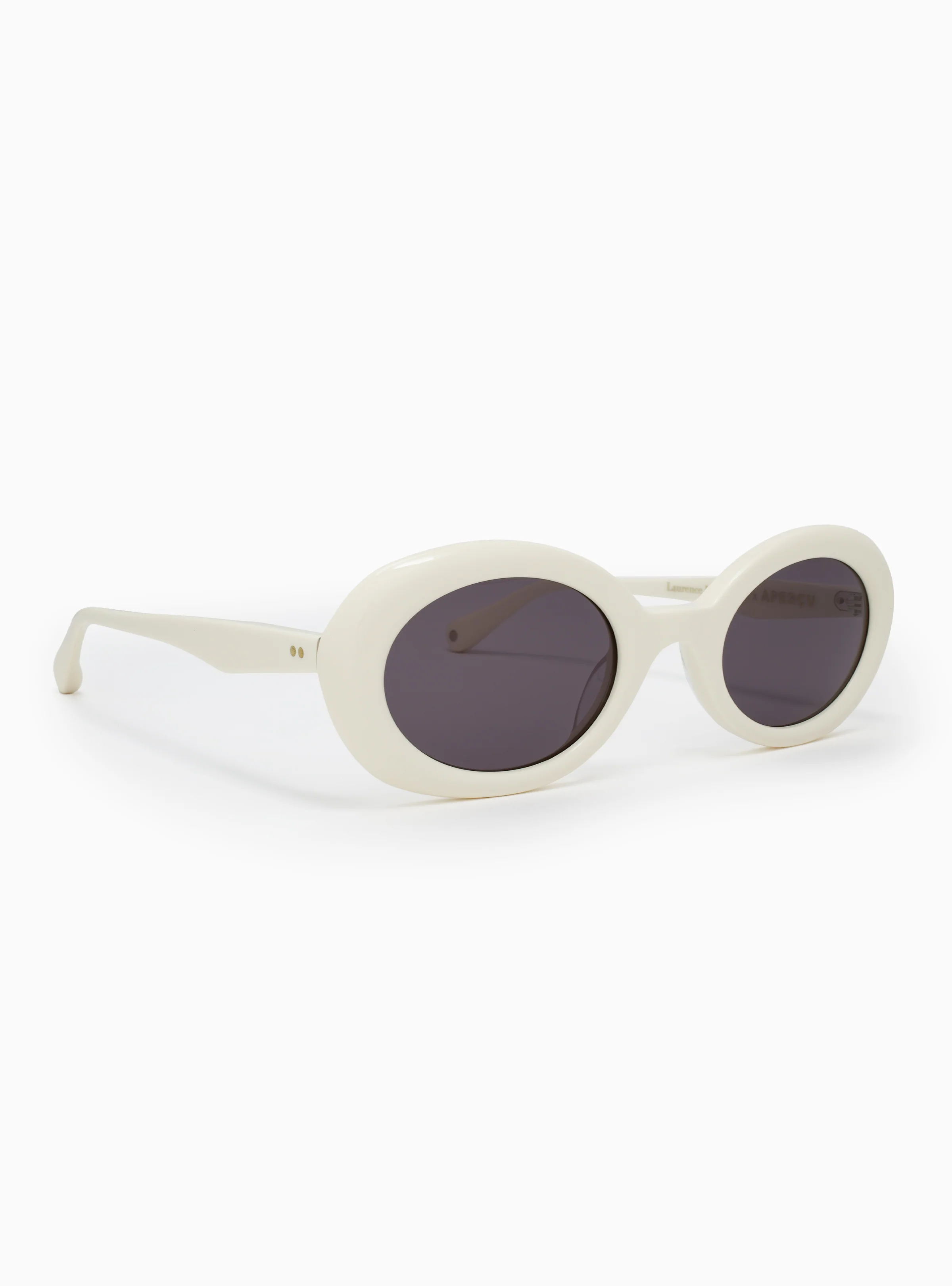 LAURENCE 02 - Image 19