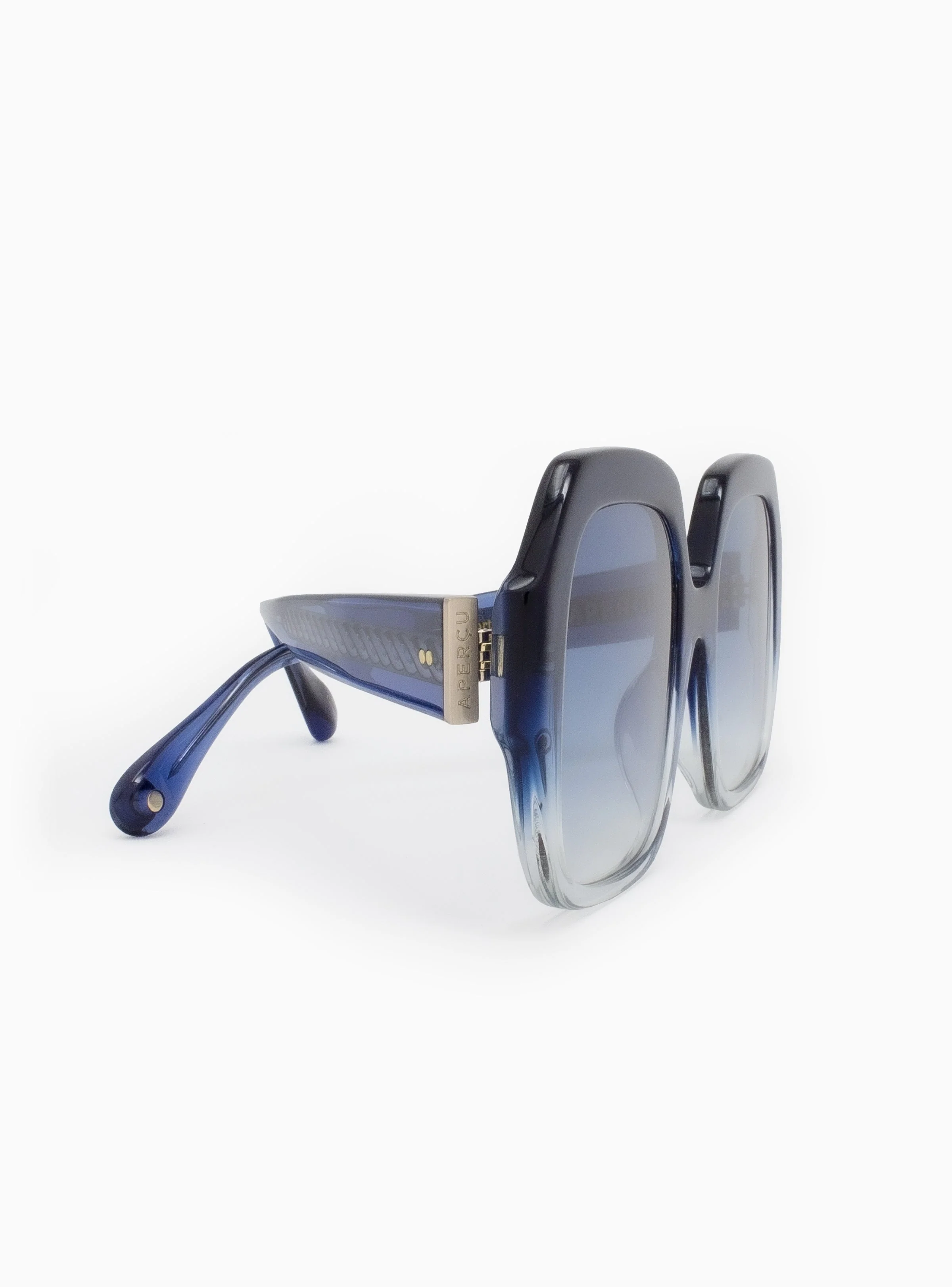 LAURENCE 01 - Image 19